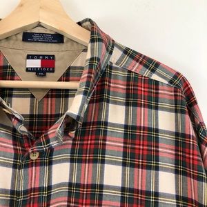 Tommy Hilfiger Shirts - Tommy Hilfiger Plaid Long Sleeve Button Down Tommy Hilfiger Shirts - Tommy Hilfiger Plaid Long Sleeve Button Down